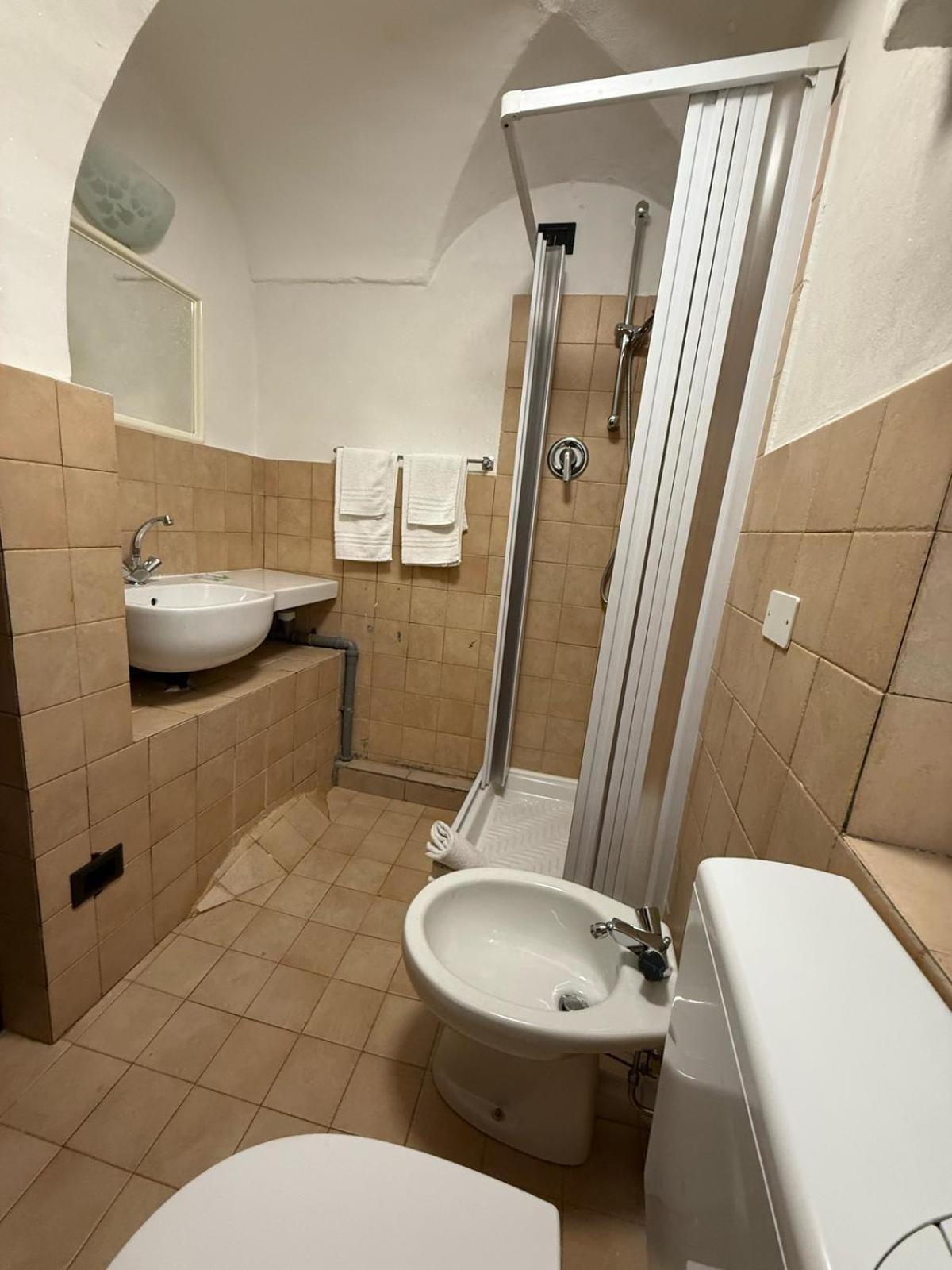 Sakura Inn Sanremo Bagian luar foto
